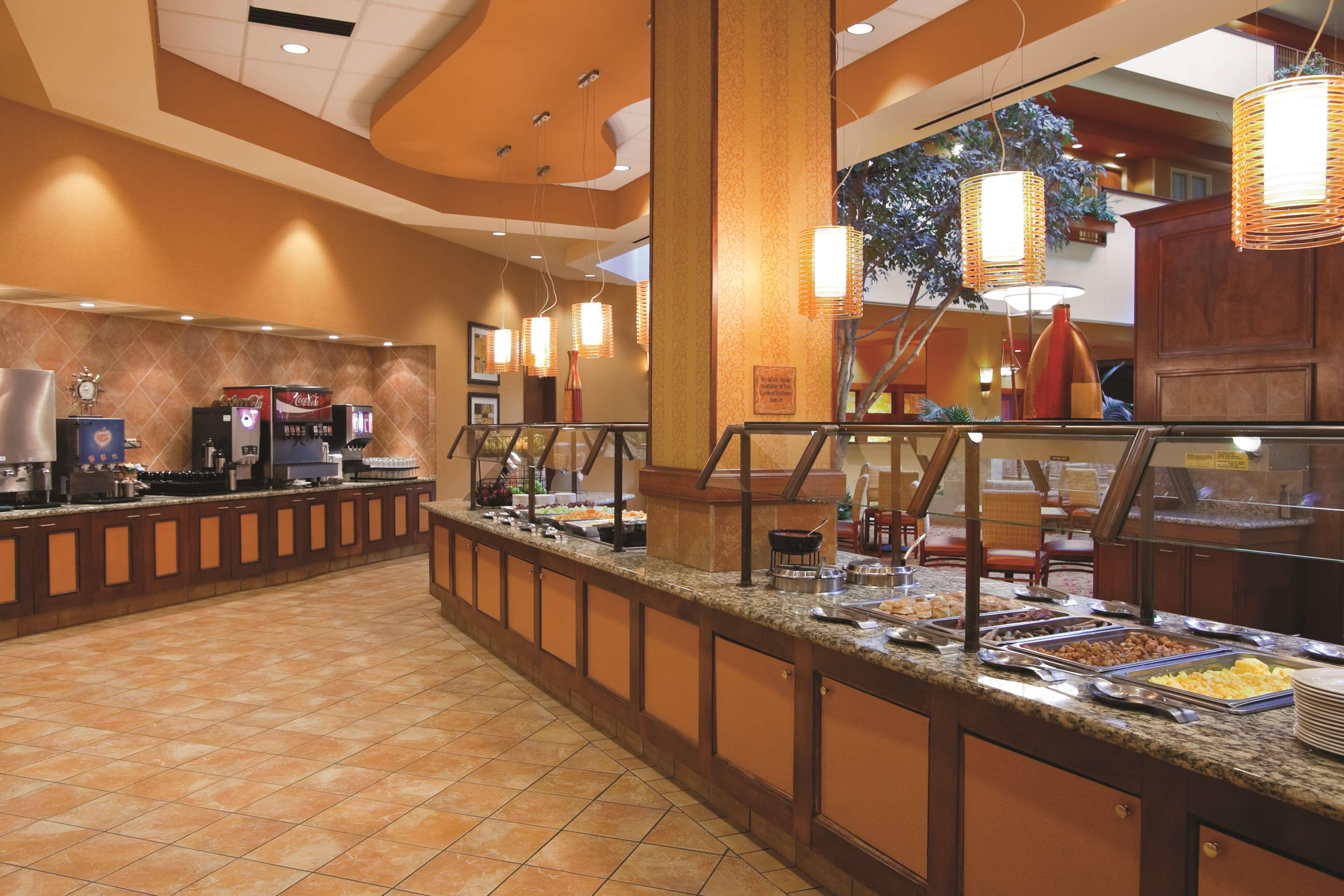 Embassy East And Riverfront Conference Center Hotel Peoria