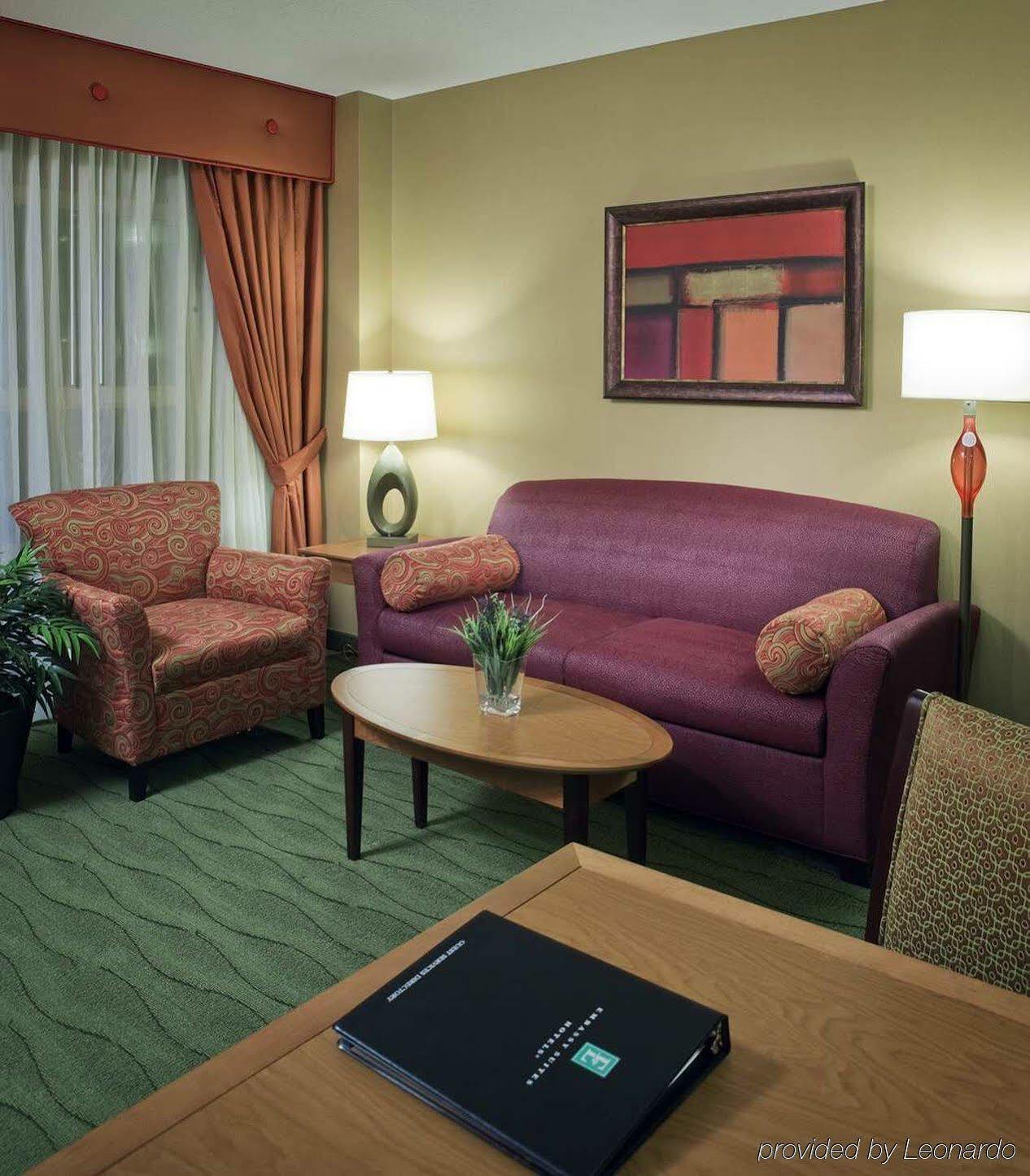 Embassy East And Riverfront Conference Center