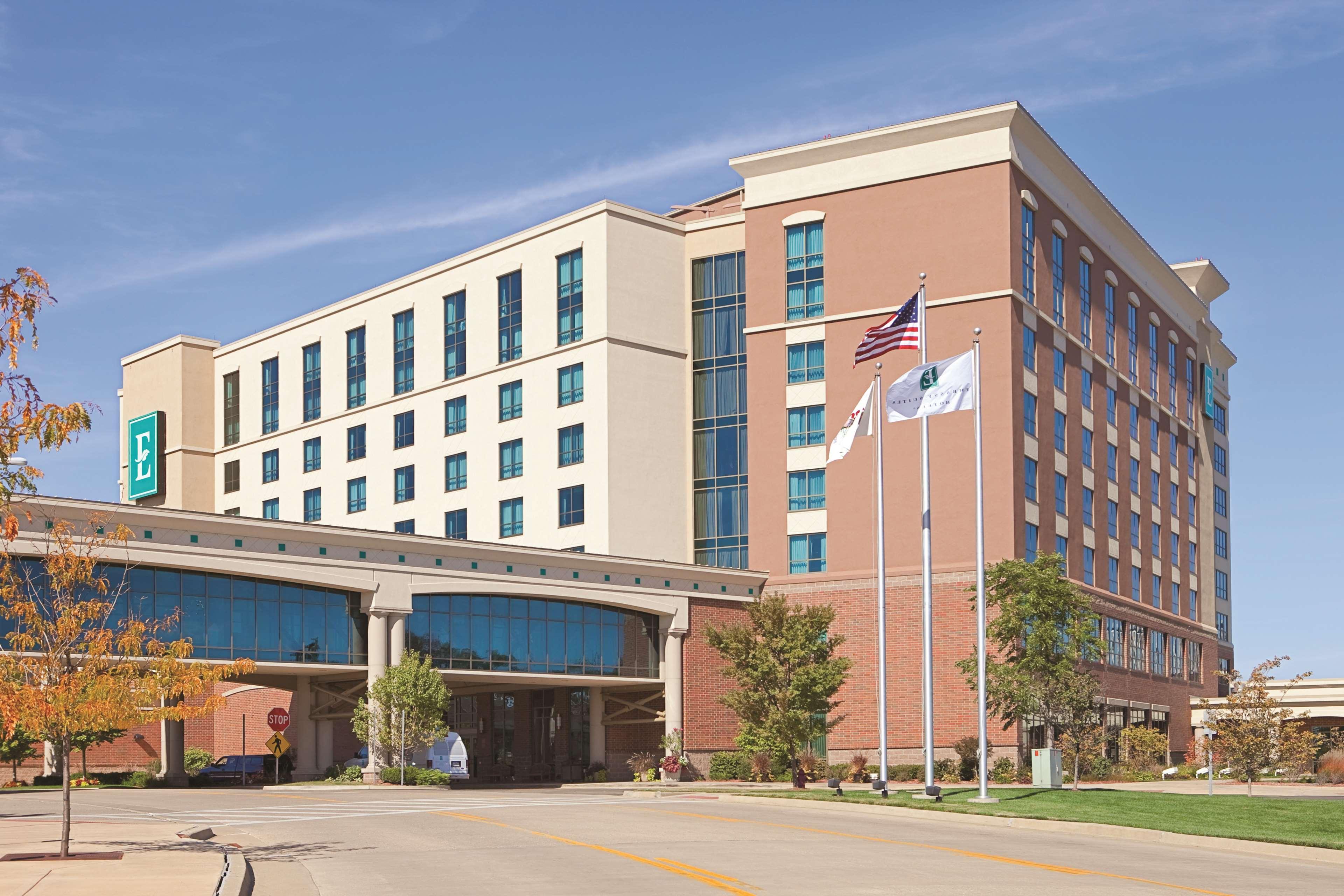 Embassy East And Riverfront Conference Center Peoria