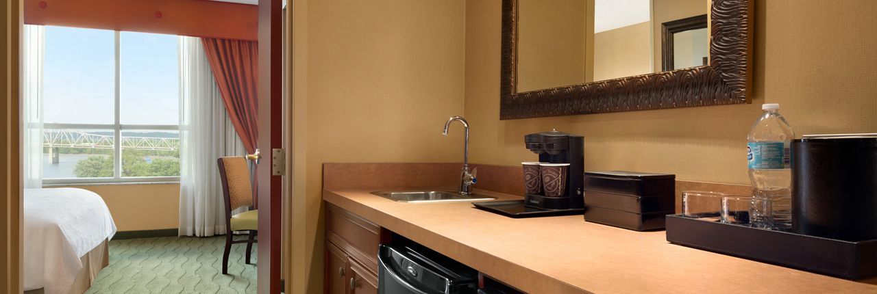 Embassy East And Riverfront Conference Center 4* Peoria